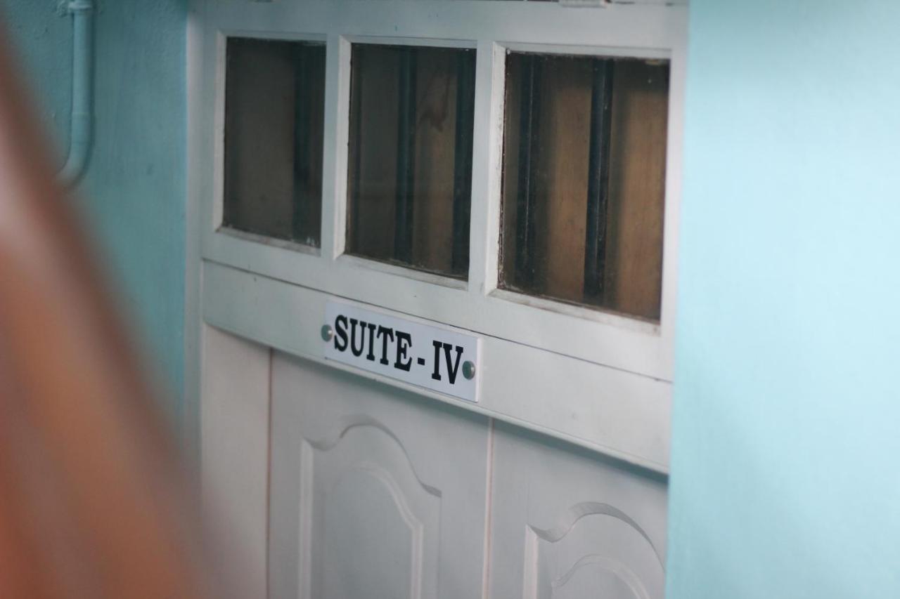Hotel Bed And Bath For 1-8 People Thiruvananthapuram Exterior foto