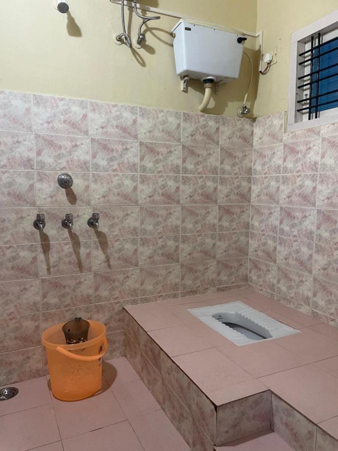 Hotel Bed And Bath For 1-8 People Thiruvananthapuram Exterior foto
